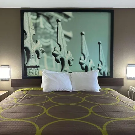 Hotel Super 8 By Wyndham Monroe Esterno foto